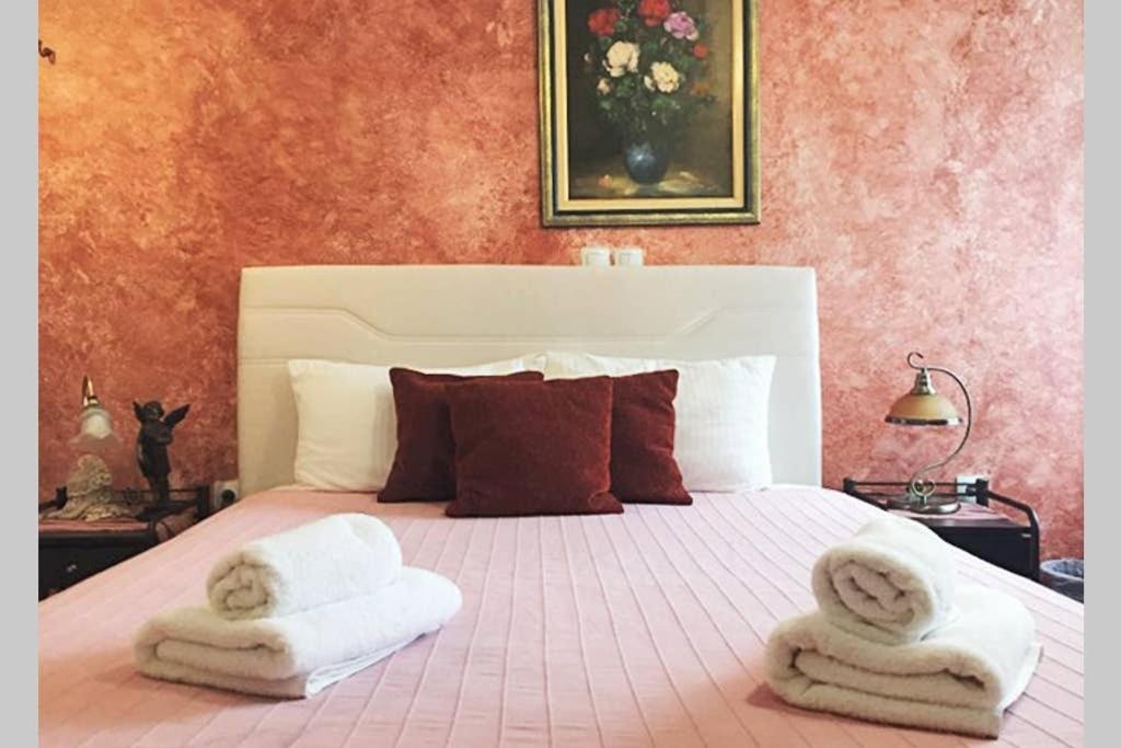 Nice Suite 5 Min. From Syntagma Square, Athén Kültér fotó
